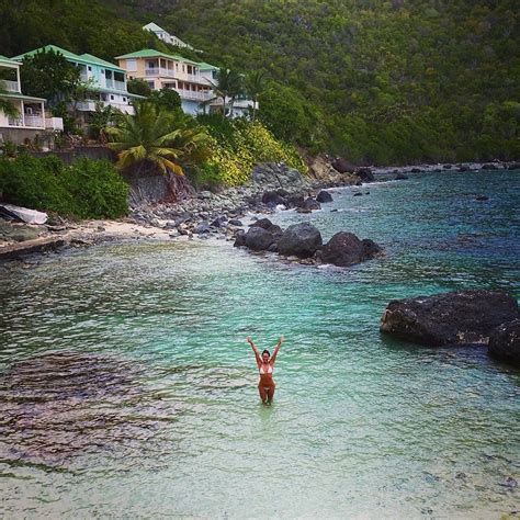 Exploring the Nude Beaches of St. Maarten: A Guide to Naturist。